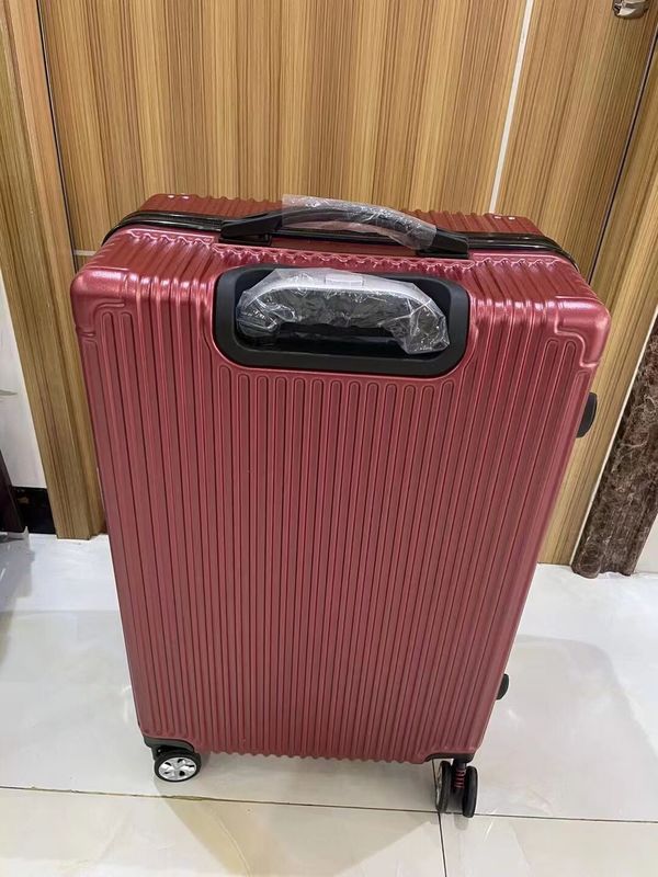 ซื้อปลีก กระเป๋าสตางค์ กระเป๋าสตางค์เดินทาง สําหรับกลางแจ้ง โลโก้ที่พิมพ์ตามสั่ง 26 