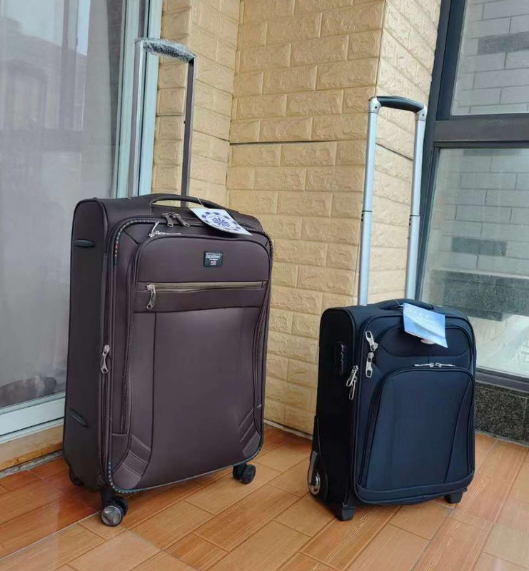 OEM / ODM โลโก้ สี 4 ชิ้น ชุดผ้า กระเป๋าเดินทางอ่อน กระเป๋าเดินทางกระเป๋าเดินทาง