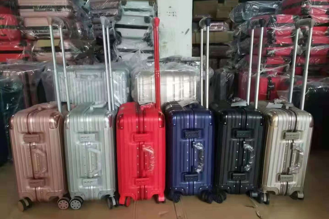 ใหม่ล่าสุด กระเป๋าเดินทาง ABS + PC Universal Wheel Zipper Trolley กล่องลากหนังกล่องรหัสกล่องกระเป๋าเดินทาง Wholesale