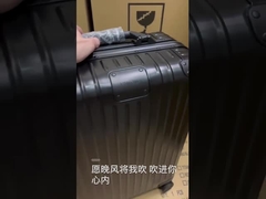 เซ็ตกระเป๋าเดินทางพอลิการ์บอเนตกันน้ํา